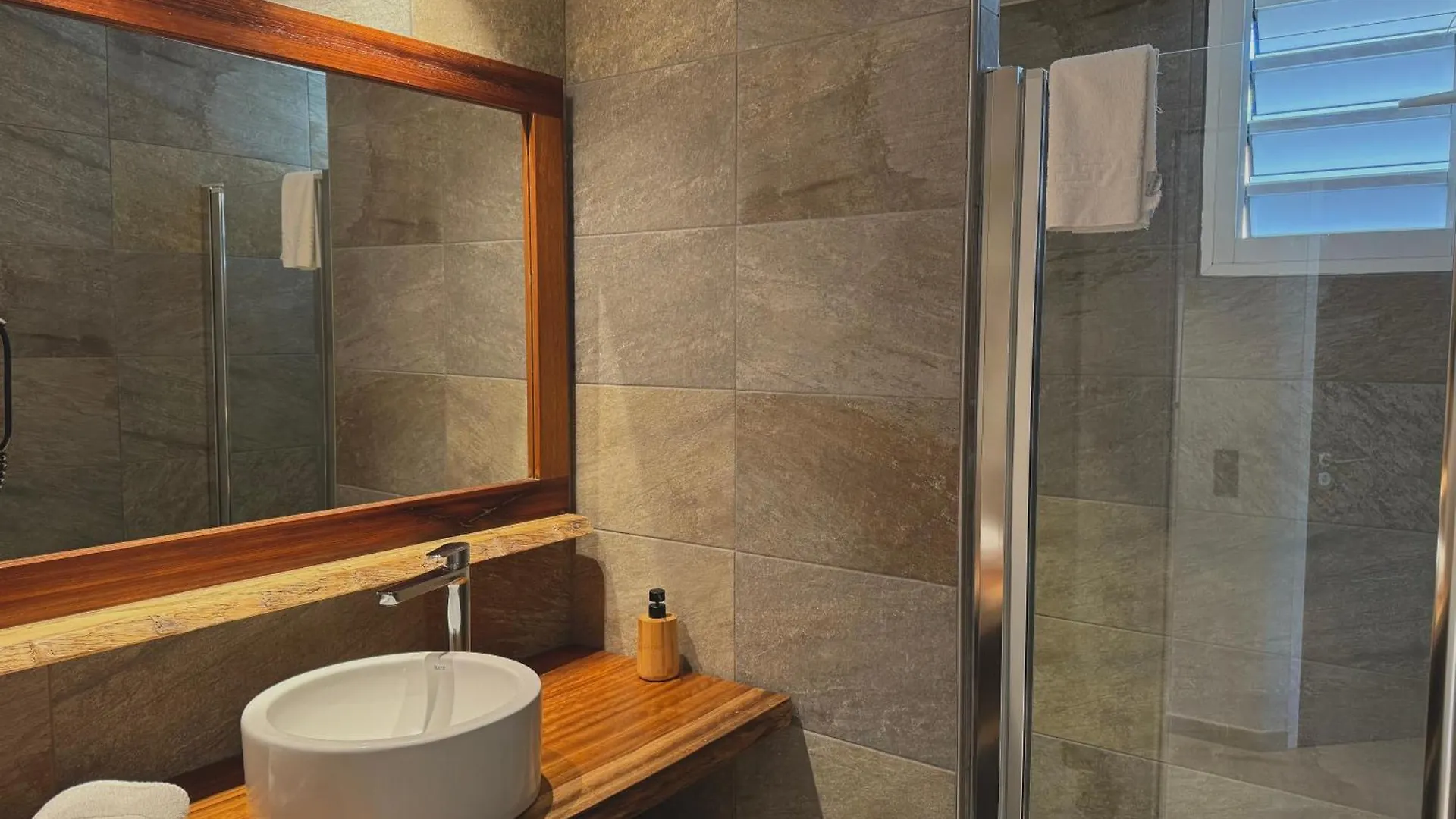 Courbaril Hotel Les Trois-Ilets